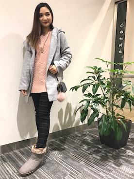 「ムートンブーツ」｜「アイテム（財布/小物）」を使った、Maicaさん（レディース・159cm）の秋コーディネート