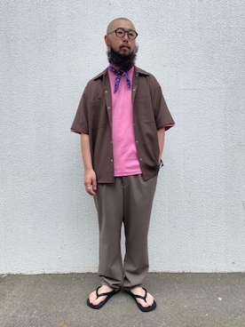 「BINDU（ビンドゥー）のアイテム（財布/小物）」を使った、加藤　絹二さん（メンズ・168cm）の春コーディネート