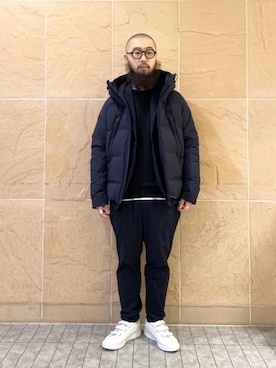 「アイテム（ダウンジャケット/コート、ブルー系）」を使った、加藤　絹二さん（メンズ・168cm）の秋コーディネート