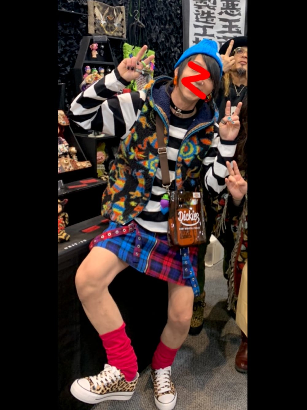 「秋コーデ」｜「GORGEのアイテム（スニーカー、その他）」を使った、ヒデロックさん（メンズ・165cm）の秋コーディネートの1枚目の写真