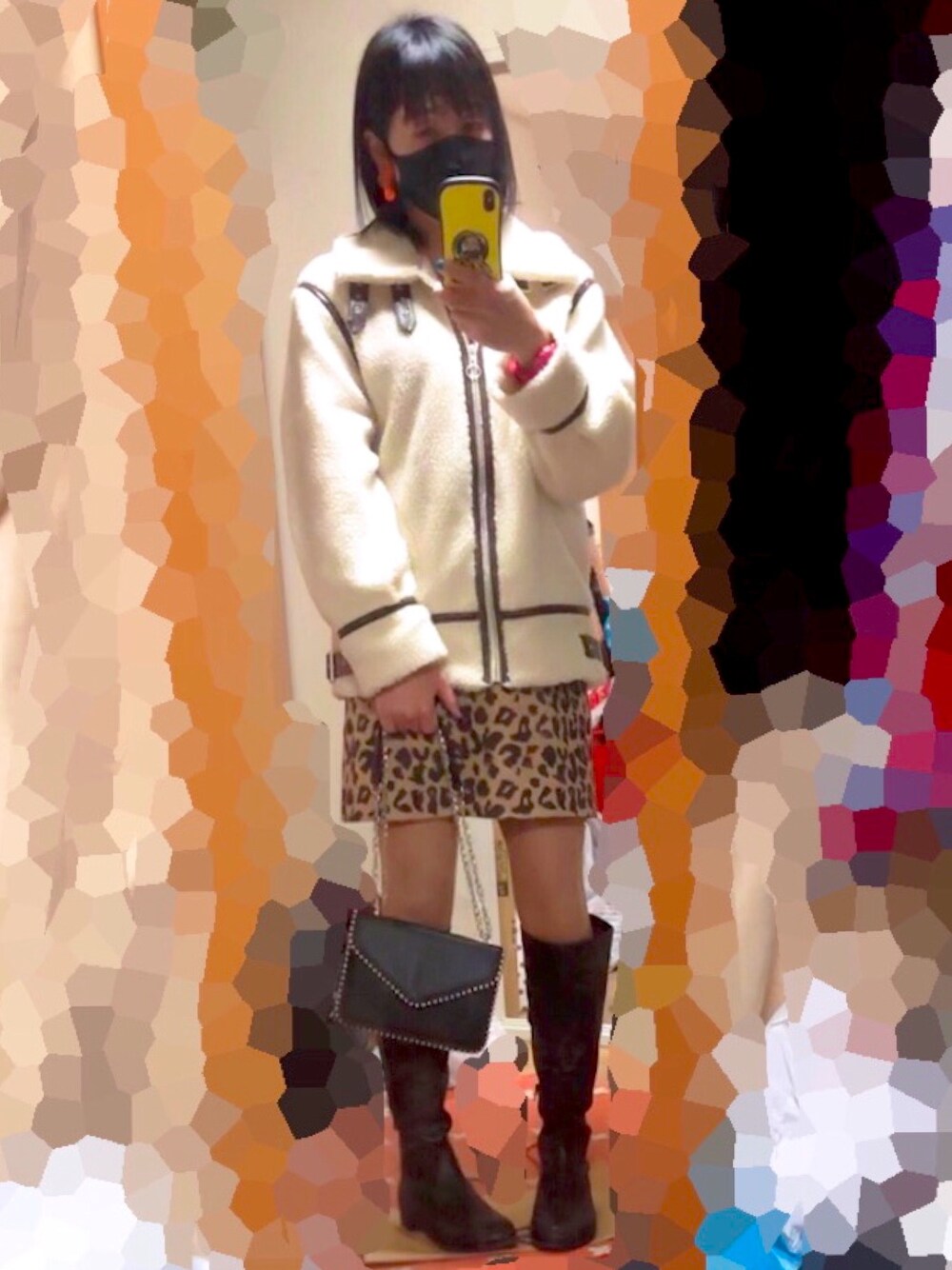 「今日のコーデ、おしゃれさんと繋がりたい、プチプラ、ベージュ、スカート、ブーツ、ミニスカート、女装、いいね、save、フォローお願いします🤑、白」｜「GRLのアイテム（スカート、その他）」を使った、ヒデロックさん（メンズ・165cm）の冬コーディネートの1枚目の写真