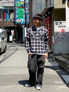 「原宿」｜「アイテム（スラックス）」を使った、MELO×YHさん（メンズ・181cm）の秋コーディネート
