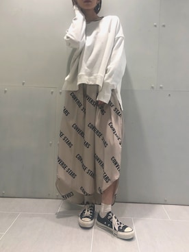 「CONVERSE STARS（コンバーススターズ）のアイテム」を使った、じゅんなさん（レディース・153cm）の秋コーディネート