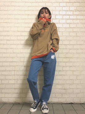 「CONVERSE STARS（コンバーススターズ）のアイテム」を使った、じゅんなさん（レディース・153cm）の秋コーディネート