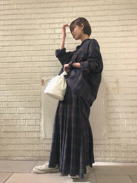 「CONVERSE STARS（コンバーススターズ）のアイテム」を使った、じゅんなさん（レディース・153cm）の春コーディネート