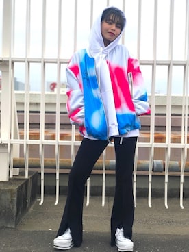 「アイテム（パーカー、ホワイト系）」を使った、じゅんなさん（レディース・153cm）の秋コーディネート