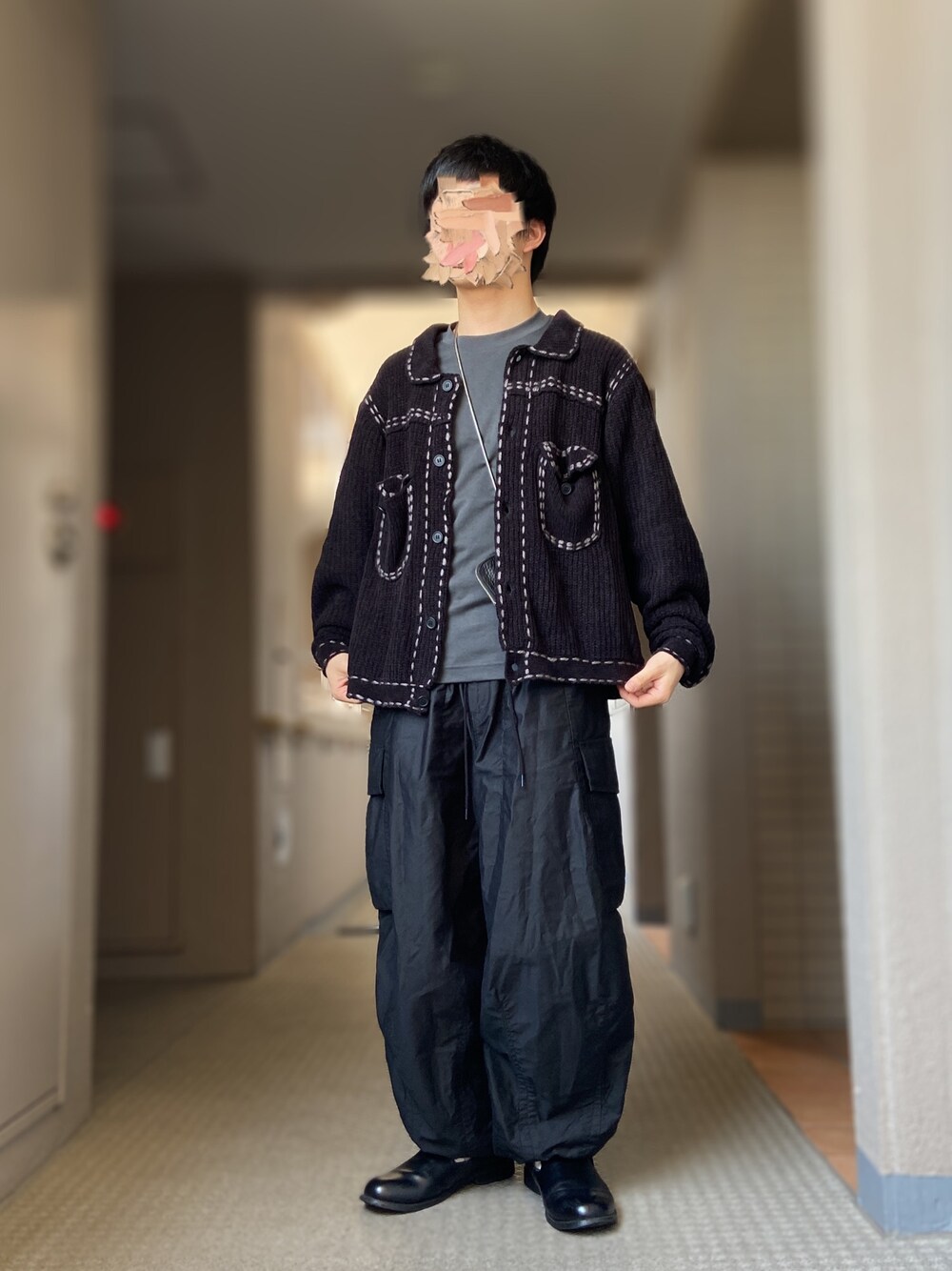 「phingerin、革靴、軍パン、ニードルス、HIDAKA、モノトーンコーデ」｜「PHINGERINの【別注】＜PHINGERIN (フィンガリン）＞ PG1 KNIT/ニット（ブルゾン、ブラック系）」を使った、おます@低身長(159cm)さん（メンズ・159cm）の春コーディネートの1枚目の写真