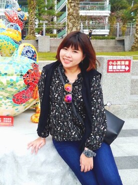 「NET（ネット）のアイテム（パンツ）」を使った、Vicky Luさん（レディース・61cm）の春コーディネート