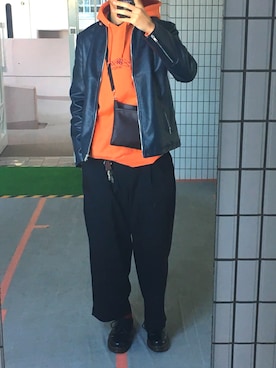 「stussy」｜「アイテム（ライダースジャケット）」を使った、makiさん（メンズ・175cm）の春コーディネート