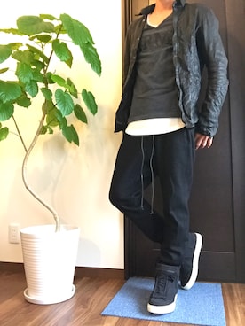 「ACANTHUS（アカンサス）のアイテム」を使った、A>\ATA/<Aさん（メンズ・172cm）の春コーディネート