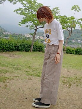 「earth music&ecology（アースミュージックアンドエコロジー）のアイテム（スリッポン、ブラック系）」を使った、piiiikoさん（レディース・152cm）の春コーディネート