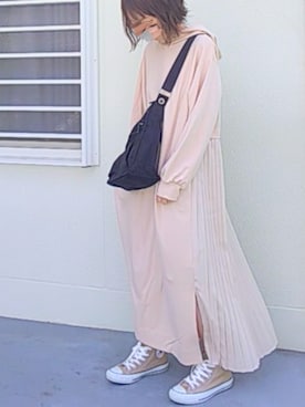 「MAYSON GREY（メイソングレイ）の【socolla】バックプリーツワンピース（ワンピース）」を使った、piiiikoさん（レディース・152cm）の春コーディネート