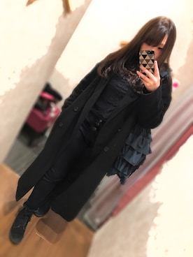 「仕事コーデ」｜「アイテム（チェスターコート）」を使った、みおりさん（レディース・159cm）の春コーディネート