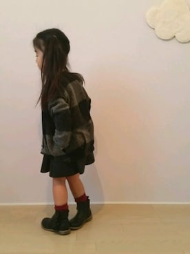 「ZARA KIDSのアイテム（ノーカラージャケット）」を使った、rinnさん（キッズ・100cm）の冬コーディネート