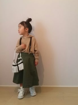 「アイテム（サスペンダー）」を使った、rinnさん（キッズ・100cm）の冬コーディネート