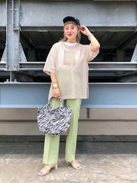 「LOWRYS FARM（ローリーズファーム）のＤＲＹカラーフレアパンツ　941232（その他パンツ）」を使った、あみこさん（レディース・156cm）の夏コーディネート