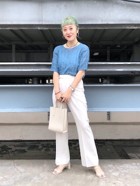 「LOWRYS FARM（ローリーズファーム）のＤＲＹカラーフレアパンツ　941232（その他パンツ）」を使った、あみこさん（レディース・156cm）の夏コーディネート