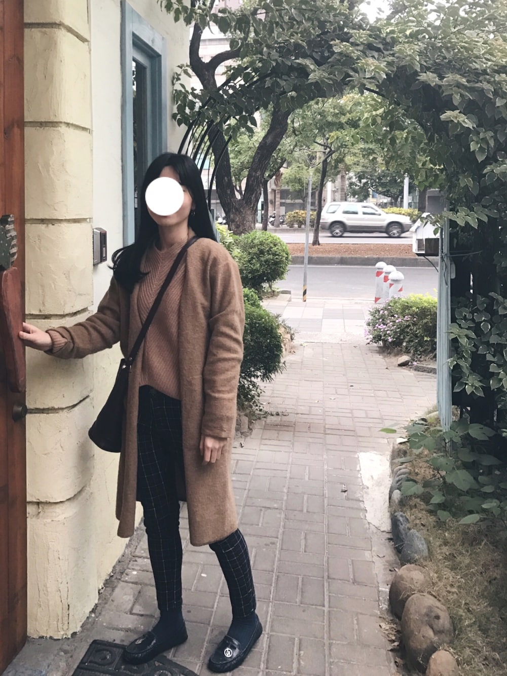 「UNIQLOのアイテム（ピーコート、ベージュ系）」を使った、蕎さん（レディース・163cm）の春コーディネートの1枚目の写真
