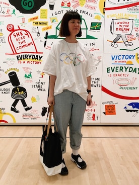 「TENBOX（テンボックス）のアイテム」を使った、Melissa S. Santiagoさん（レディース・170cm）の春コーディネート