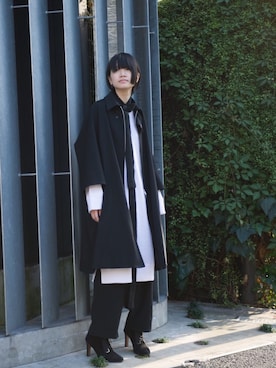 「ロングニット」｜「アイテム（その他アウター）」を使った、Izumi  Inageさん（レディース・159cm）の秋コーディネート