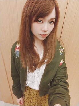 「Fillil（フィリル）のアイテム（ジャケット/アウター）」を使った、Oliviaさん（レディース・161cm）の秋コーディネート