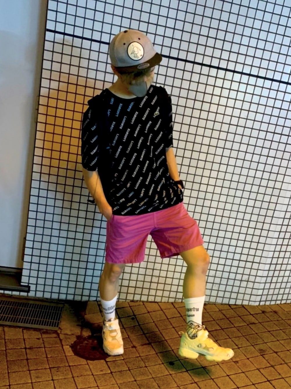 「夏コーデ、カジュアルコーデ、今日のコーデ、Tシャツ、ラフ、夏、ストリート」｜「LACOSTEのアイテム（Tシャツ/カットソー、ブラック系）」を使った、かなえさん（キッズ・175cm）の夏コーディネートの1枚目の写真