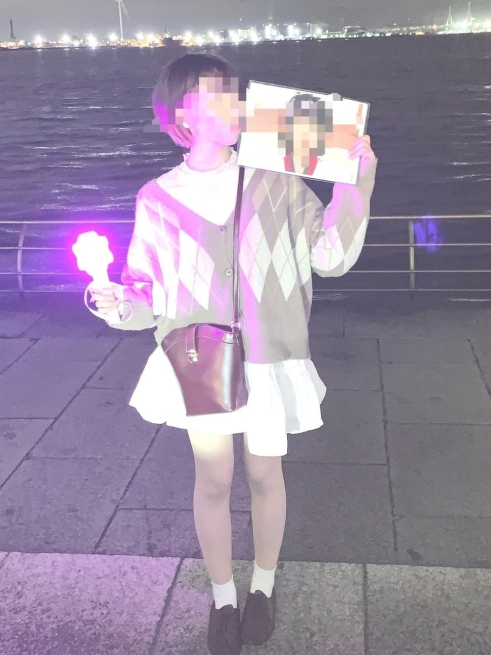 「シンプル、お洒落さんとつながりたい、ブラウン、いいね、save、フォローお願いします🤑、ライブ」｜「apres jour mignonのアーガイル柄Vガーディガン【ZOZOTOWN限定アイテム】（カーディガン/ボレロ、ブラウン系）」を使った、ぱぴこさん（レディース・163cm）の春コーディネートの1枚目の写真