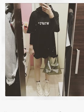 「WTAPS（ダブルタップス）のアイテム（Tシャツ/カットソー、ブラック系）」を使った、tenderさん（レディース・153cm）の秋コーディネート