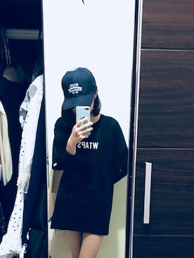 「WTAPS（ダブルタップス）のアイテム（Tシャツ/カットソー、ブラック系）」を使った、tenderさん（レディース・153cm）の冬コーディネート