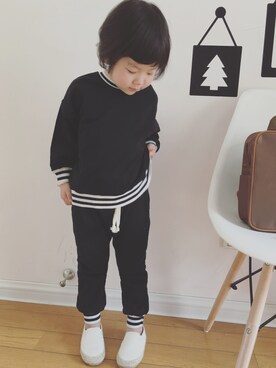 「no brand（ノーブランド）のアイテム（ジャージ）」を使った、77 さん（キッズ・100cm）の春コーディネート
