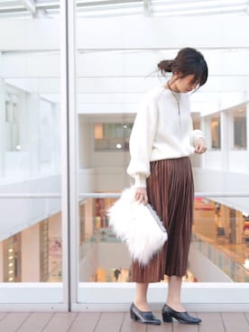 「Roomy's（ルーミーズ）のアイテム（スカート）」を使った、YUNAさん（レディース・163cm）の冬コーディネート