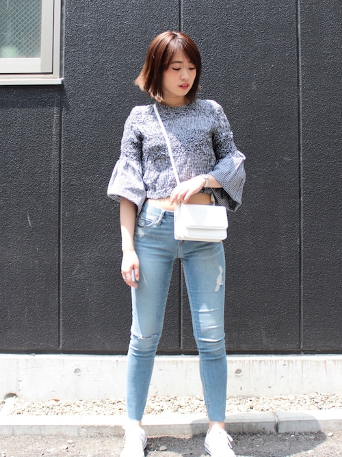 Yuna Roomy Sラゾーナ川崎プラザ店 Zaraのシャツ ブラウスを使ったコーディネート Wear