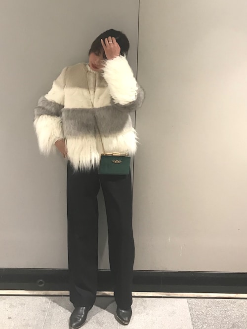 Yuna Roomy Sラゾーナ川崎プラザ店 Zaraのクラッチバッグを使ったコーディネート Wear