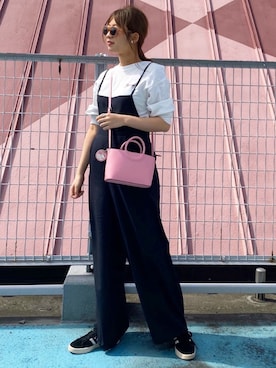 「Vicente（ヴィセンテ）のアイテム（Tシャツ/カットソー）」を使った、YUNAさん（レディース・163cm）の春コーディネート