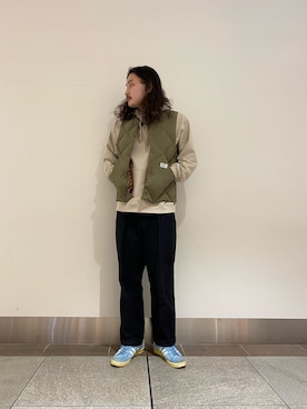 「リバーシブル」｜「アイテム（ダウンベスト）」を使った、Yuya Sasakiさん（メンズ・179cm）の冬コーディネート