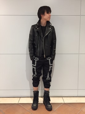 「TAKAHIROMIYASHITATheSoloIst.（タカヒロミヤシタザソロイスト）のアイテム（Tシャツ/カットソー）」を使った、fujisakiさん（メンズ・172cm）の冬コーディネート