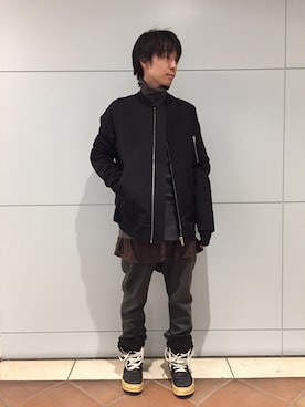 「Rick Owens（リックオウエンス）のアイテム（ジャケット/アウター）」を使った、fujisakiさん（メンズ・172cm）の冬コーディネート