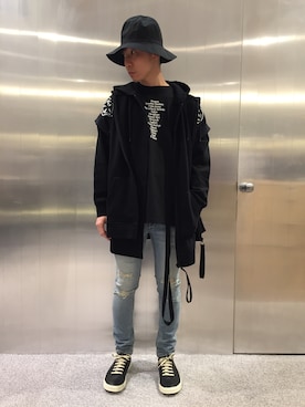 「MARCELO BURLON（マルセロ・バーロン）のアイテム（アクセサリー）」を使った、fujisakiさん（メンズ・172cm）の冬コーディネート