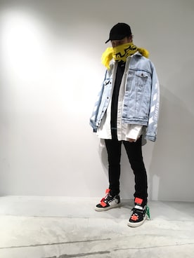 「OFF-WHITE」｜「アイテム（デニムジャケット）」を使った、fujisakiさん（メンズ・172cm）の冬コーディネート