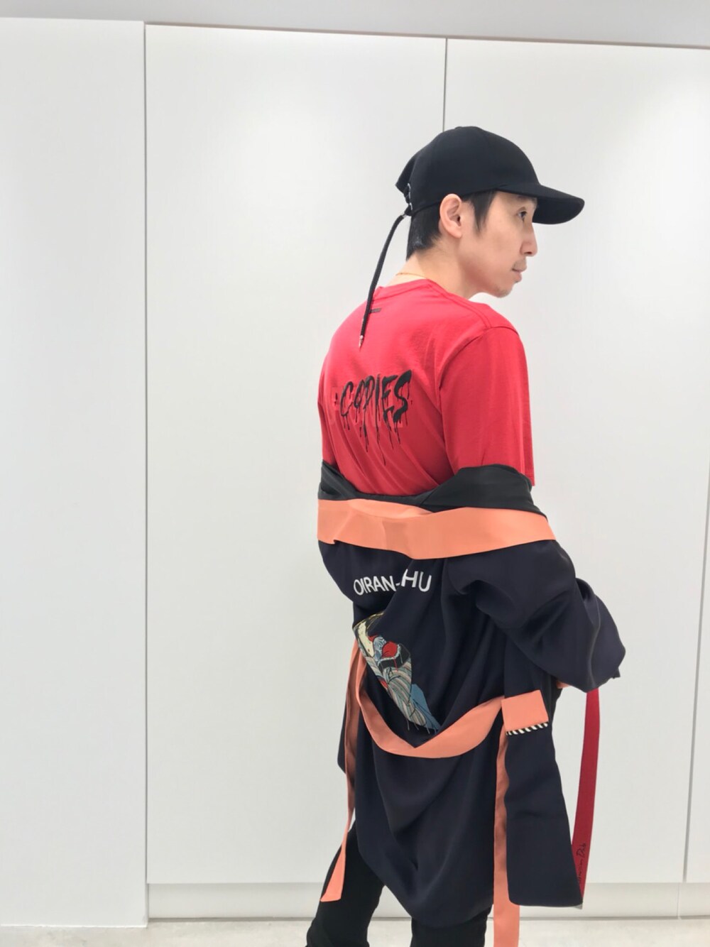 「CHRISTIAN DADA、2018ss」｜「CHRISTIAN DADAのアイテム（ジャケット/アウター、ブラック系）」を使った、fujisakiさん（メンズ・172cm）の冬コーディネートの1枚目の写真