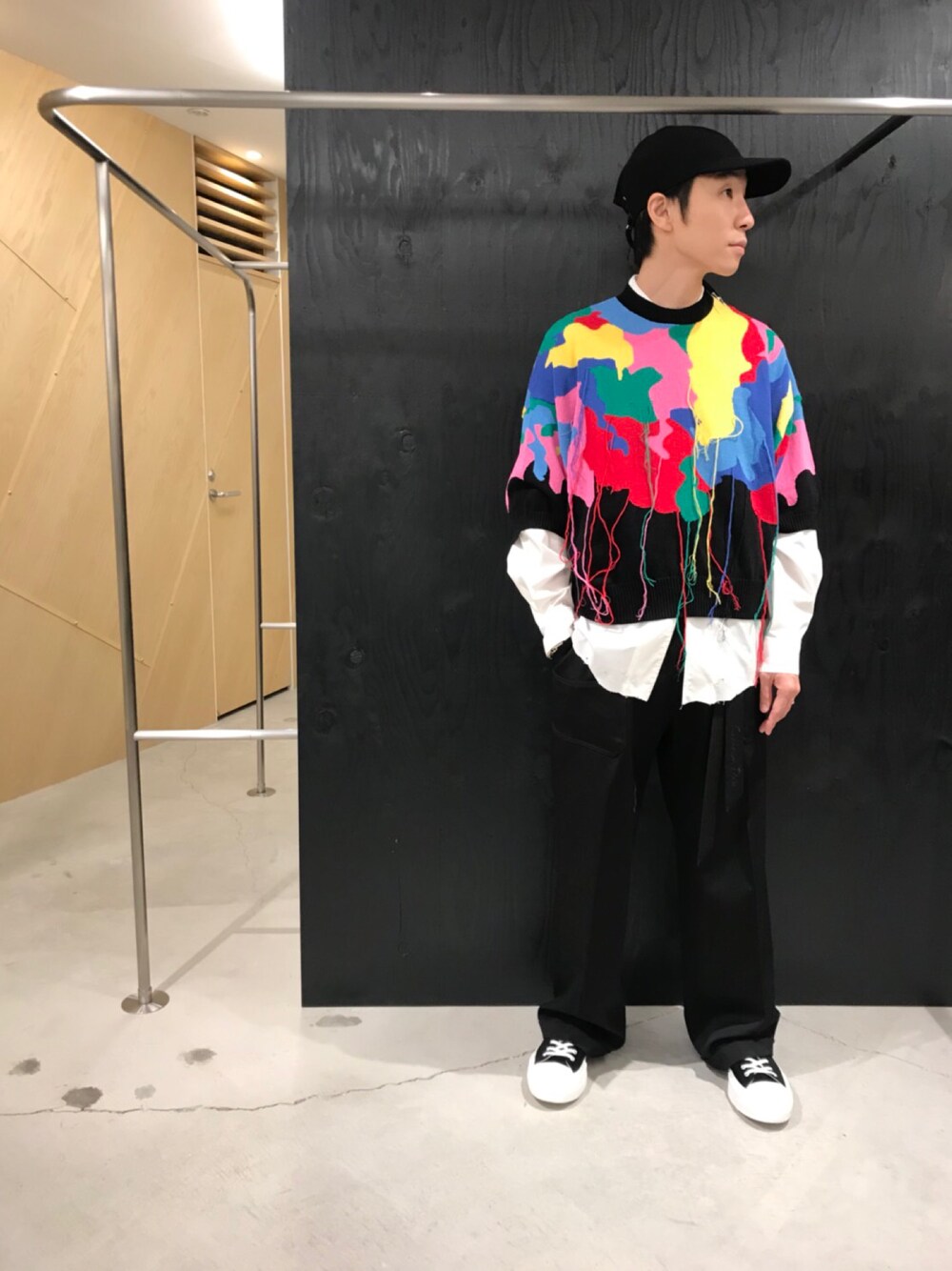 「CHRISTIAN DADA、2018ss、LOSING POWER」｜「CHRISTIAN DADAのLace-up Cap（キャップ、ブラック系）」を使った、fujisakiさん（メンズ・172cm）の冬コーディネートの1枚目の写真
