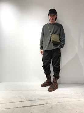 「Yeezy（イージー）のアイテム（パンツ）」を使った、fujisakiさん（メンズ・172cm）の春コーディネート