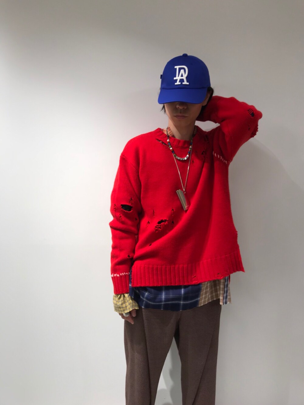 「AMBUSH、2018ＡＷ」｜「yoshiokuboのアイテム（パンツ、ブラウン系）」を使った、fujisakiさん（メンズ・172cm）の夏コーディネートの1枚目の写真