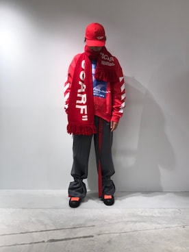 「off white（オフホワイト）のアイテム（パンツ）」を使った、fujisakiさん（メンズ・172cm）の夏コーディネート