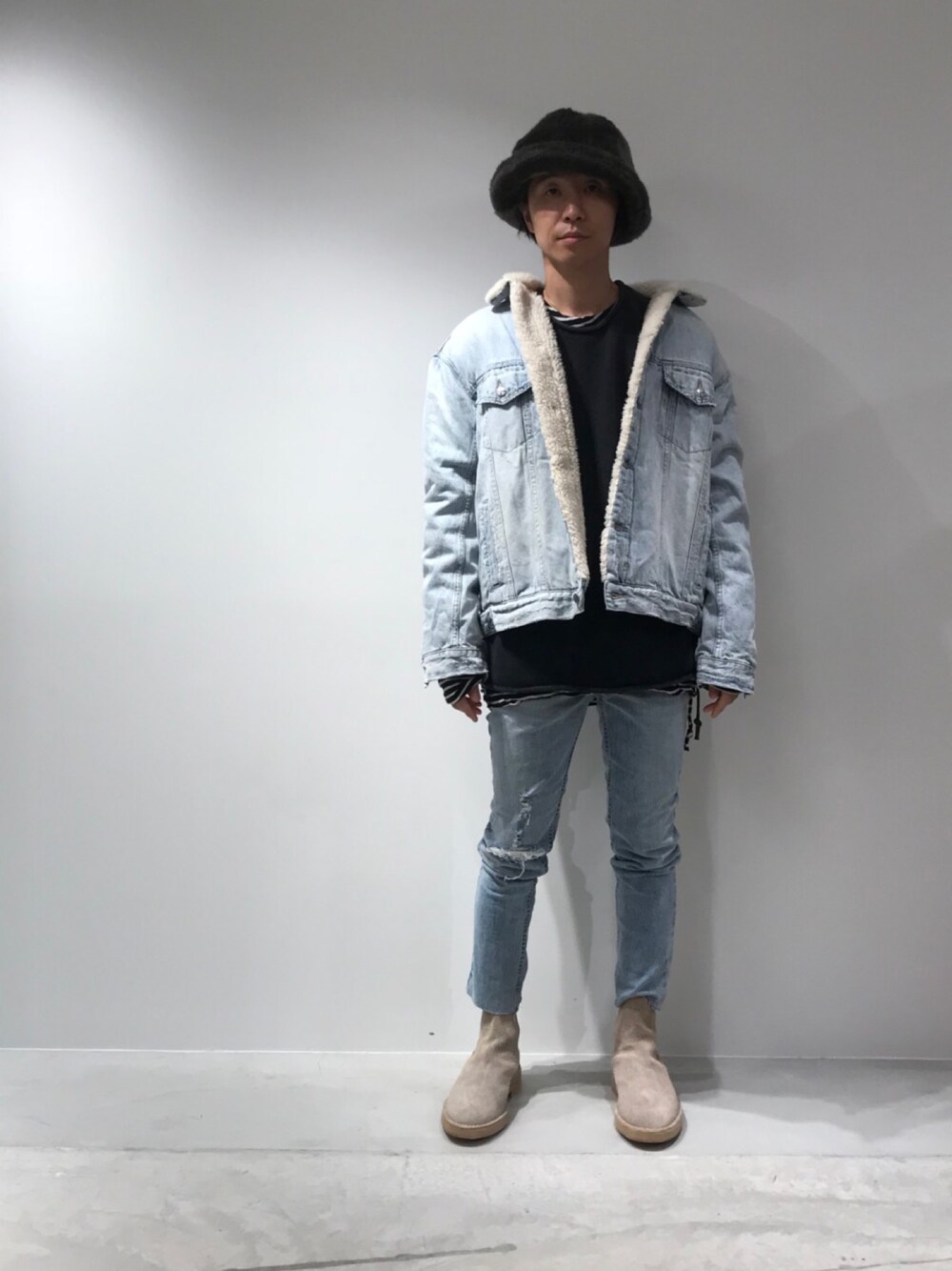 「ksubi、2018ＡＷ」｜「KIJIMA TAKAYUKIのKIJIMA TAKAYUKI エコファーハット（ハット、ブラック系）」を使った、fujisakiさん（メンズ・172cm）の秋コーディネートの1枚目の写真
