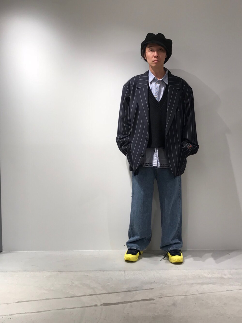「doublet、doublet x MIDWEST、2018.10.6発売」｜「doubletのアイテム（ニット/セーター、ブラック系）」を使った、fujisakiさん（メンズ・172cm）の秋コーディネートの1枚目の写真