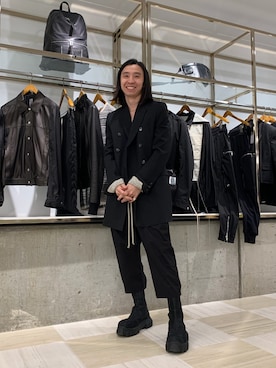 「Rick Owens（リックオウエンス）のアイテム（ジャケット/アウター）」を使った、fujisakiさん（メンズ・172cm）の春コーディネート