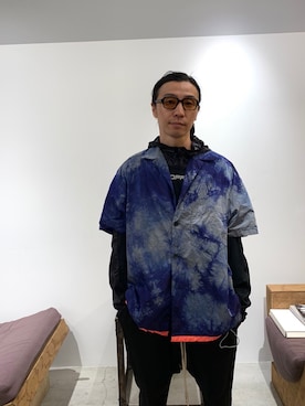 「off white（オフホワイト）のアイテム（トップス）」を使った、fujisakiさん（メンズ・172cm）の春コーディネート