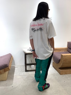 「off white（オフホワイト）のアイテム（パンツ）」を使った、fujisakiさん（メンズ・172cm）の夏コーディネート