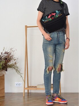 「carhartt」｜「アイテム（メッセンジャーバッグ）」を使った、double_quotesさん（レディース・158cm）の春コーディネート